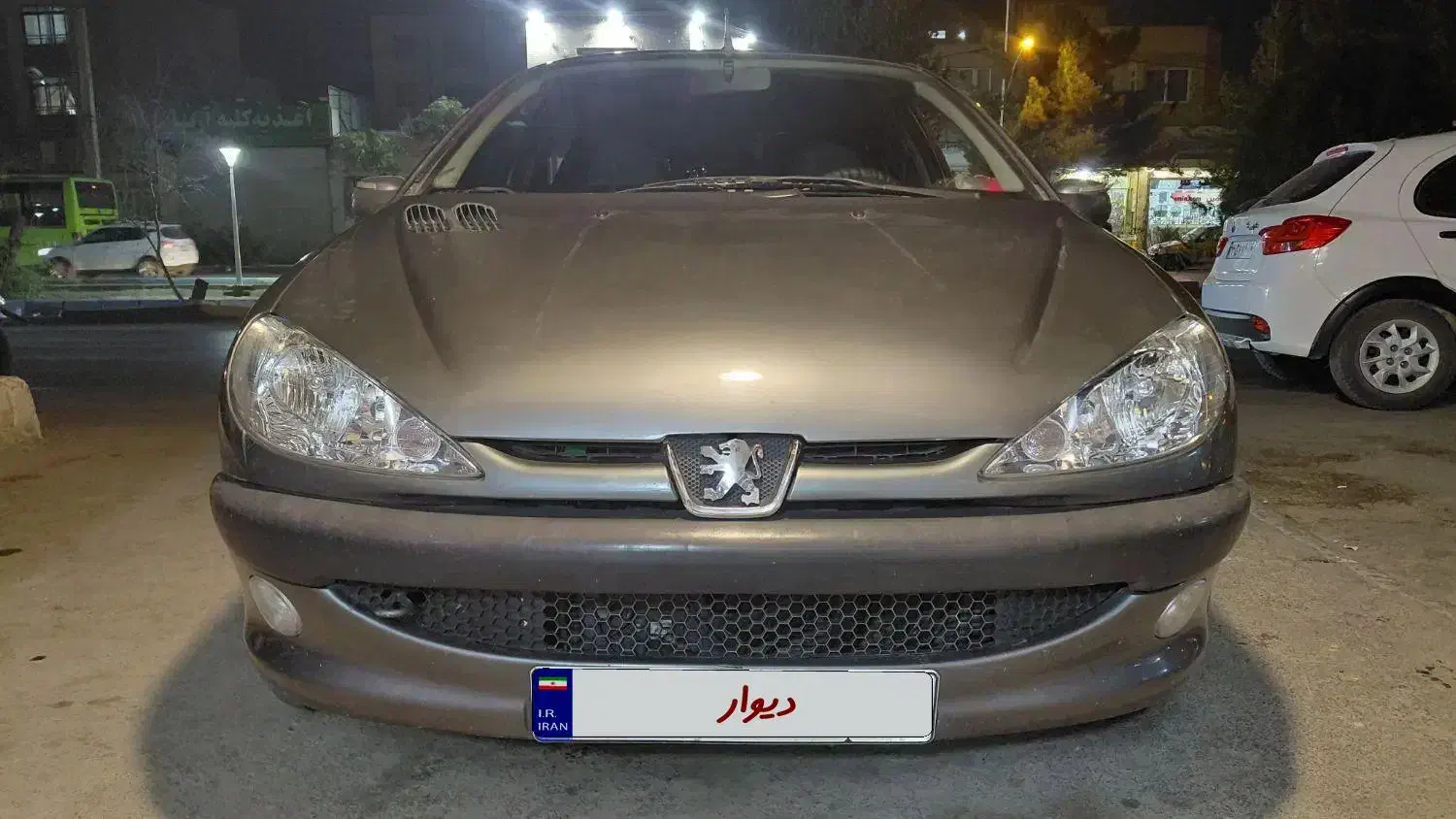 پژو ۲۰۶ صندوق دار v8 - 1394