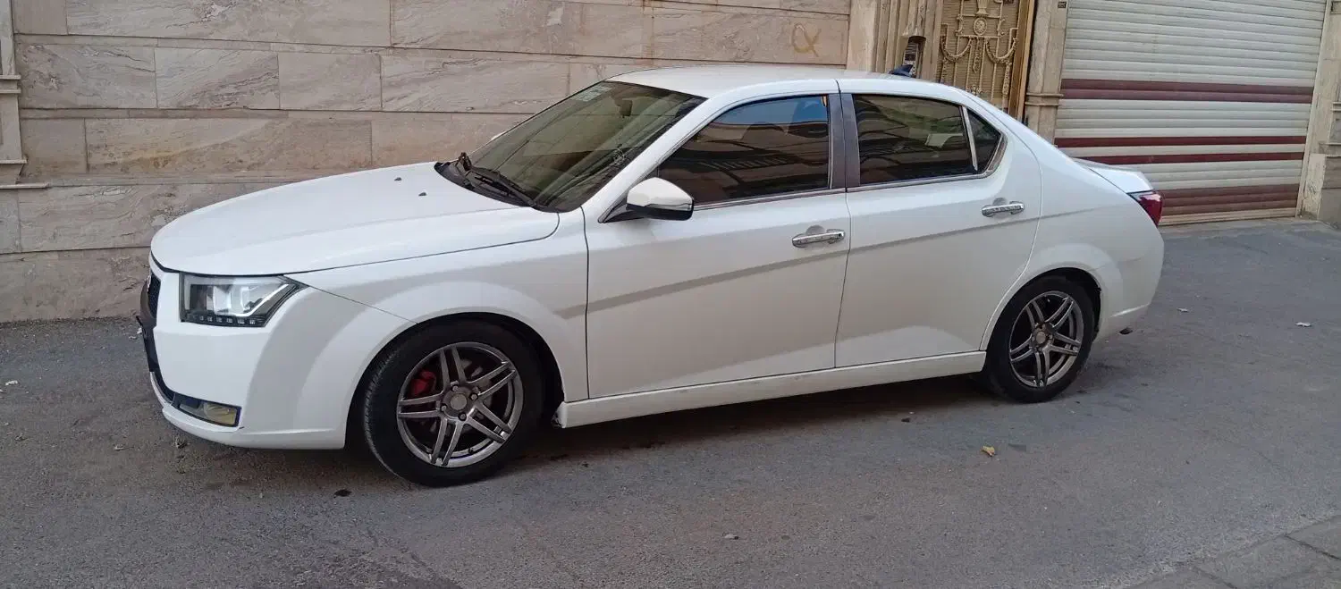 دنا پلاس ۵ دنده EF7 - 1400