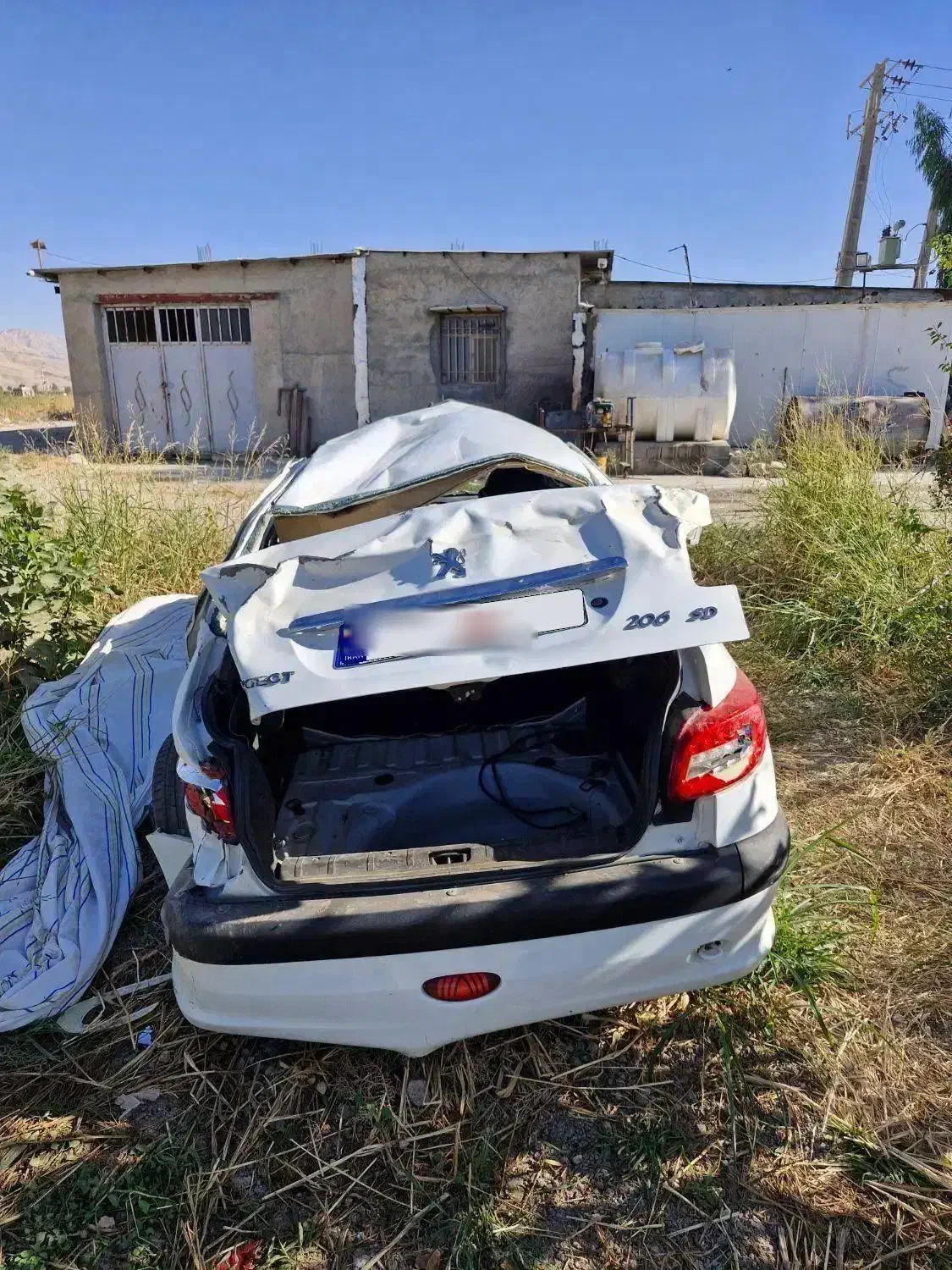 پژو ۲۰۶ صندوق دار v8 - 1394