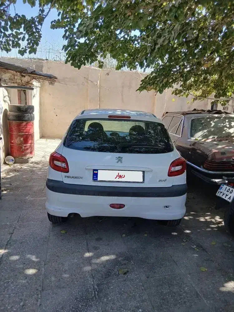 پژو 206 تیپ 5 - 1396