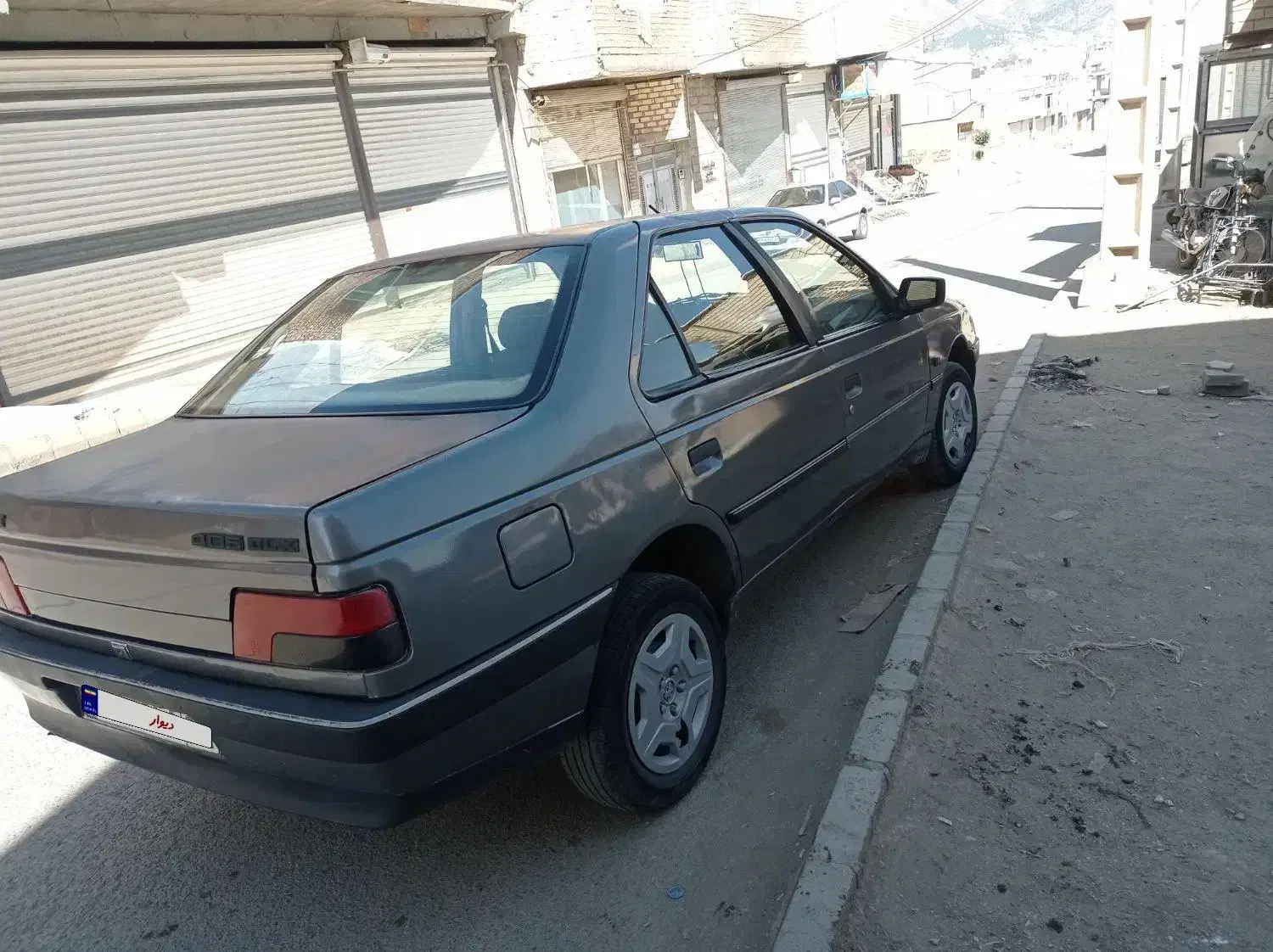 پژو 405 بنزینی GLX - TU5 - 1390