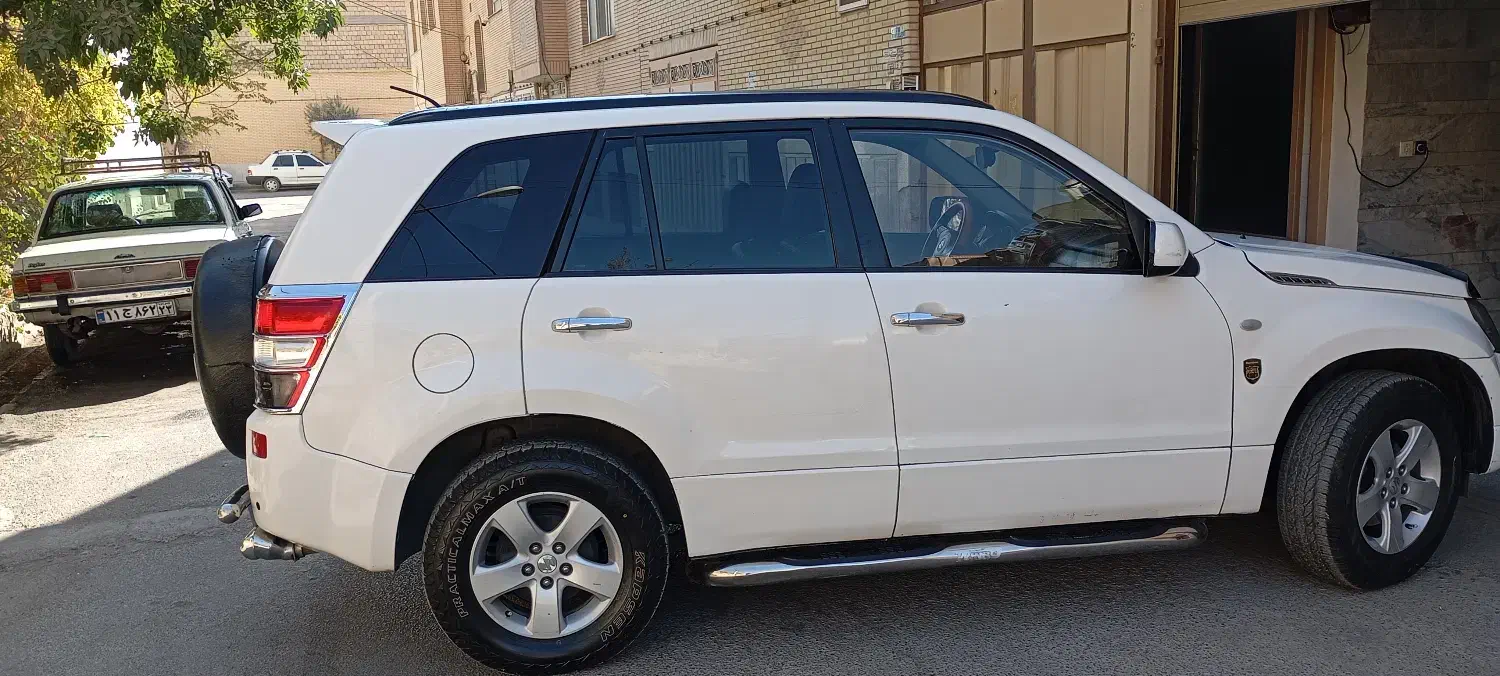 سوزوکی ویتارا دنده‌ای وارداتی - 2008