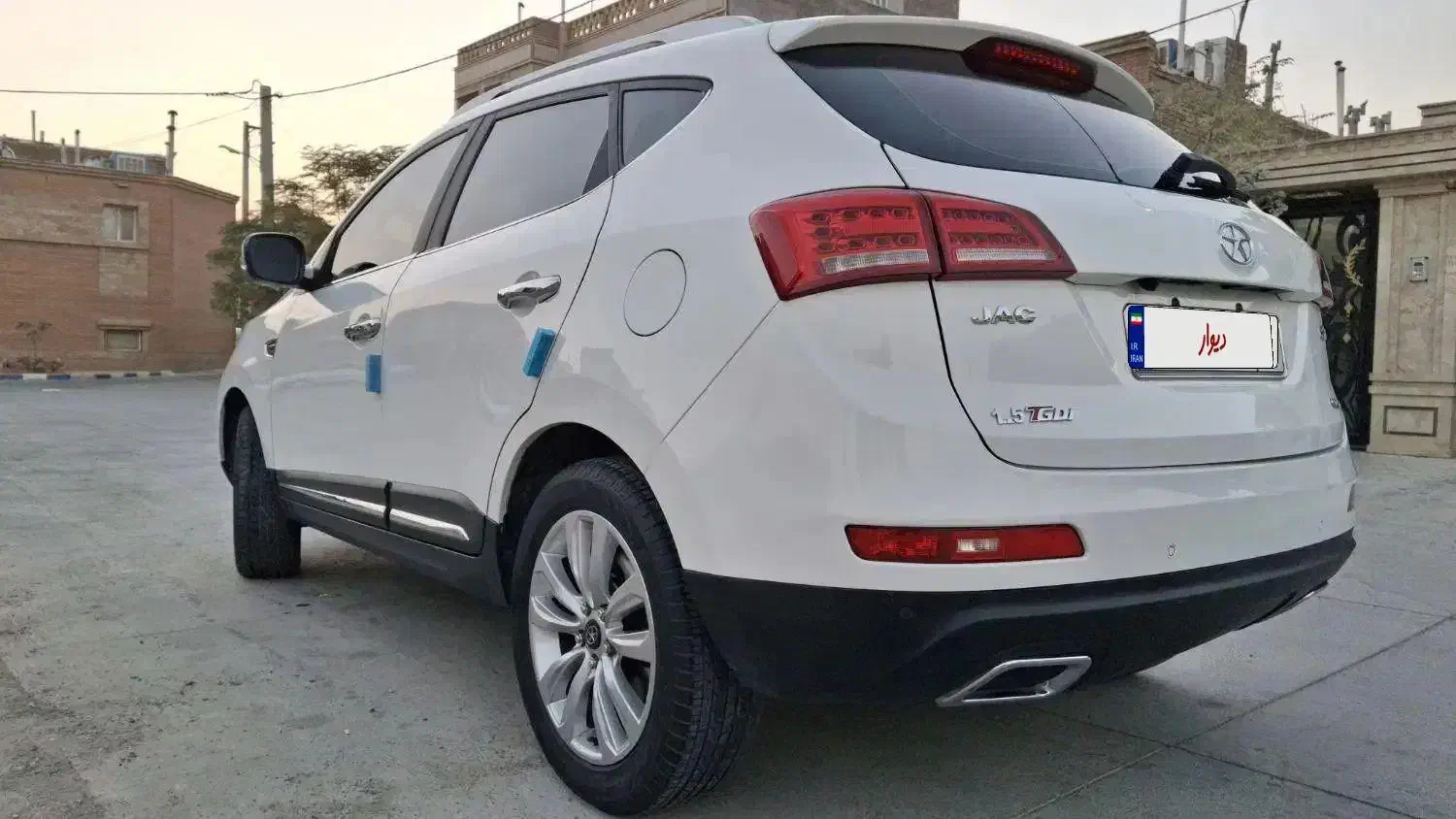 جک S5 اتوماتیک - 1401