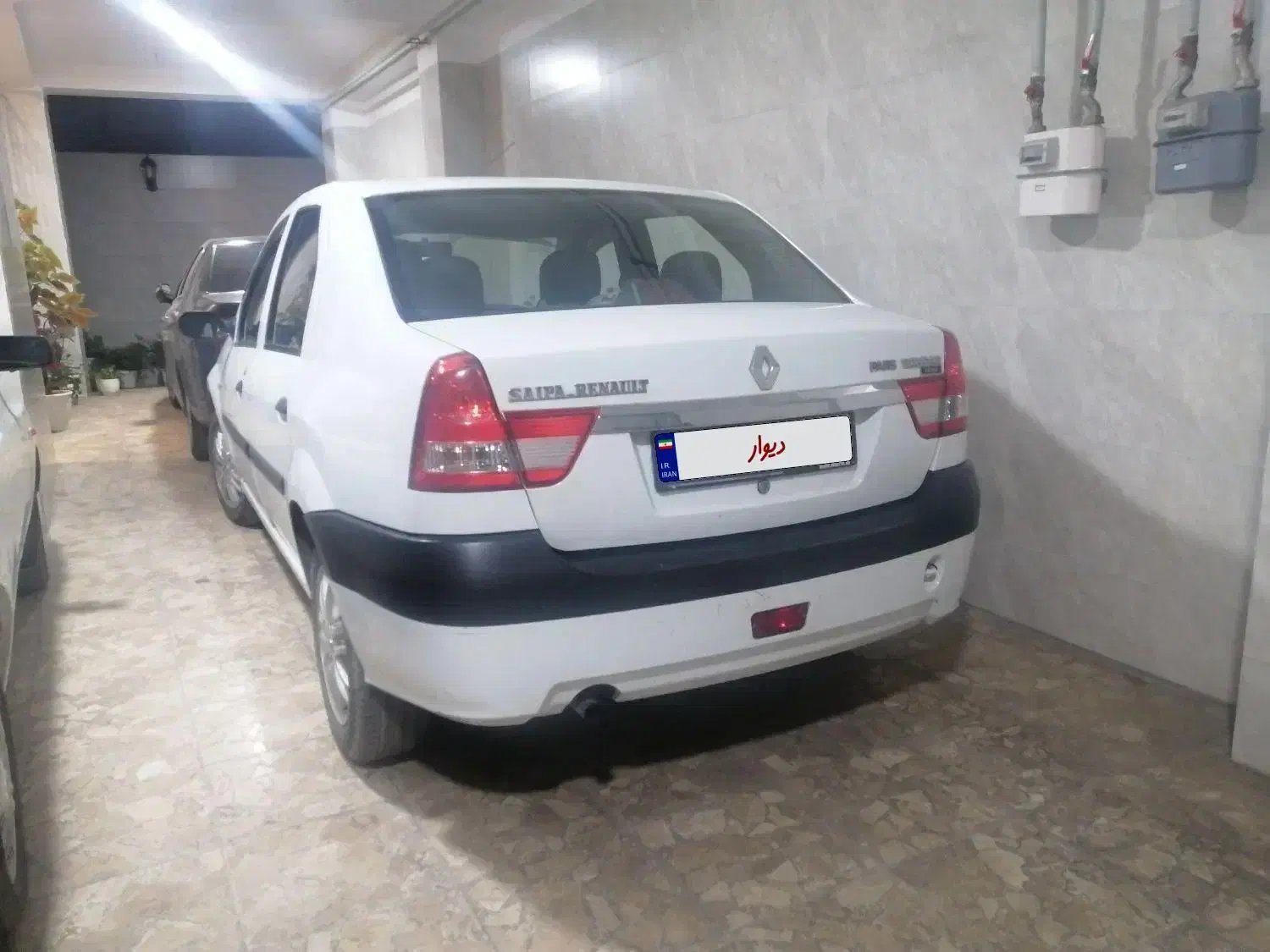 خودرو رنو، پارس تندر آگهی ann_20760836