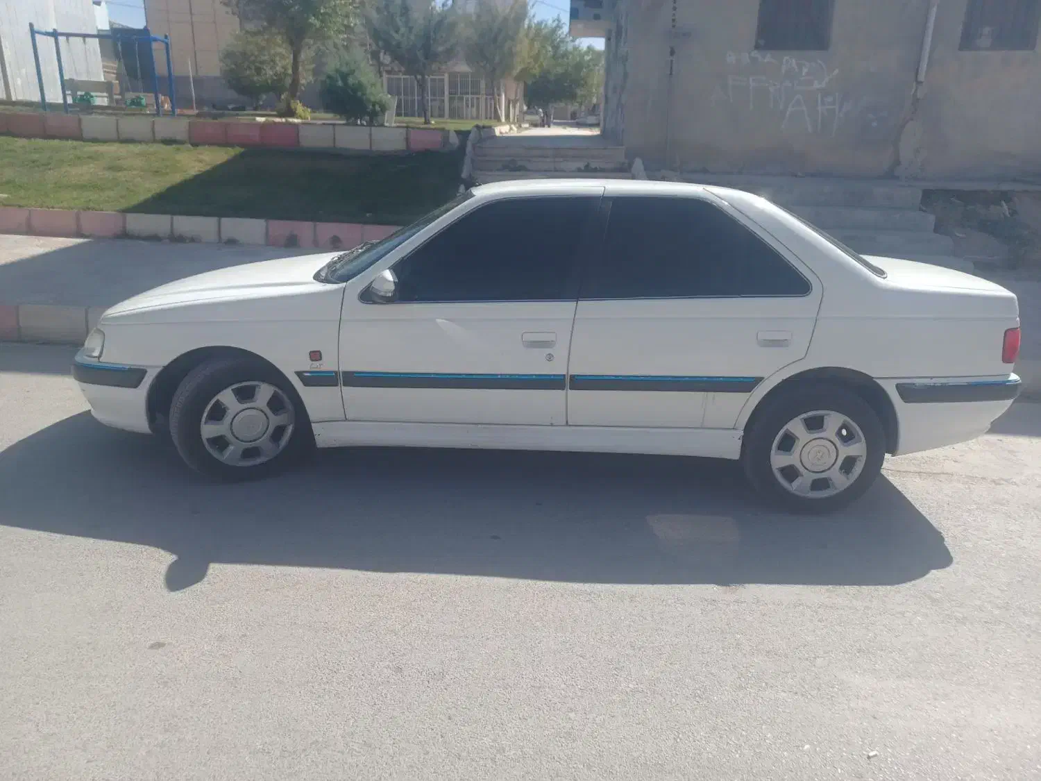 پژو پارس XU7ساده - 1387