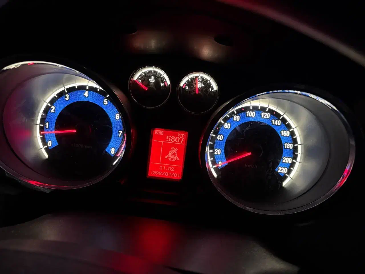 دنا پلاس ۶ دنده EF7p - 1403