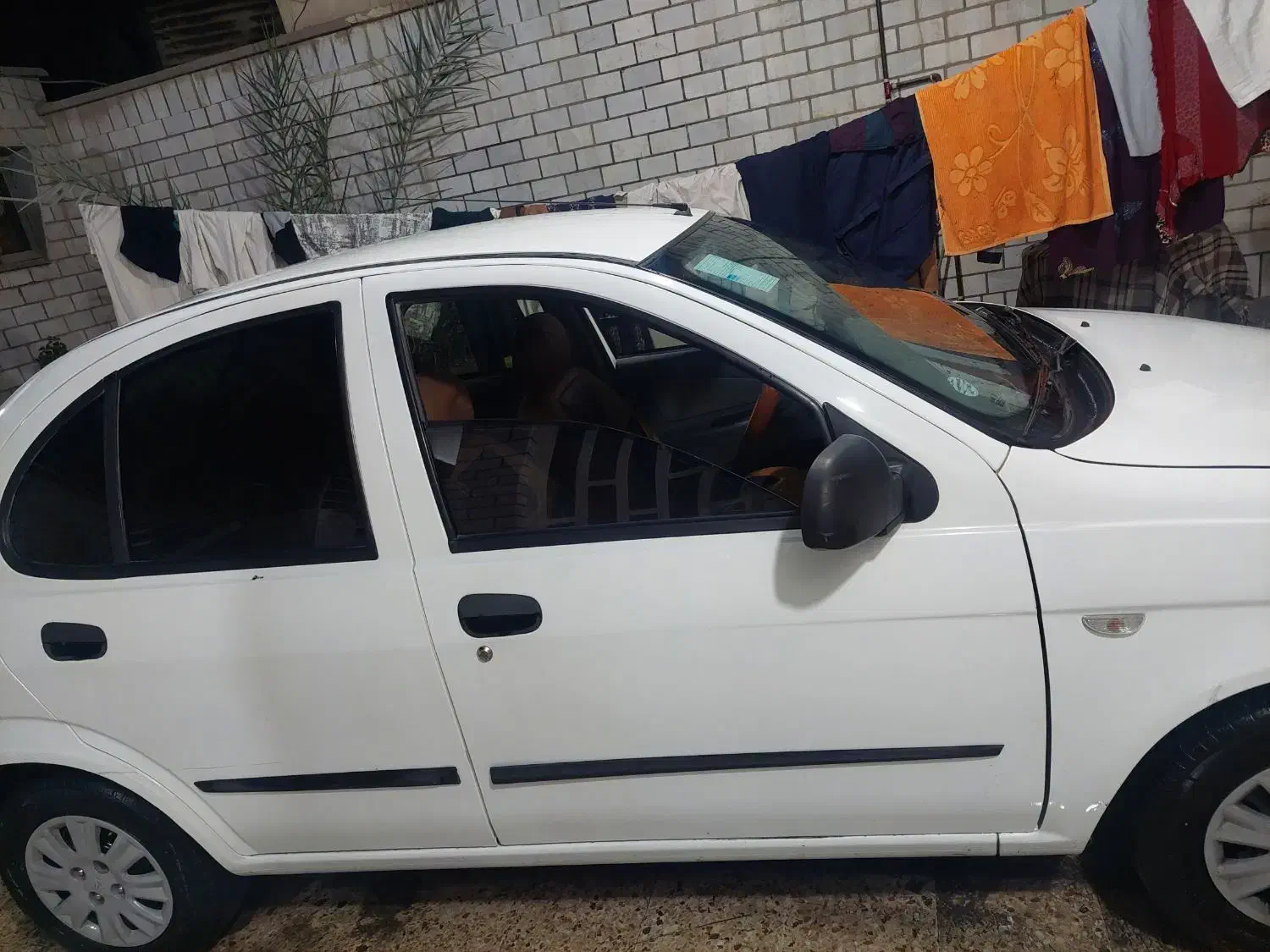 تیبا صندوق دار SX - 1401