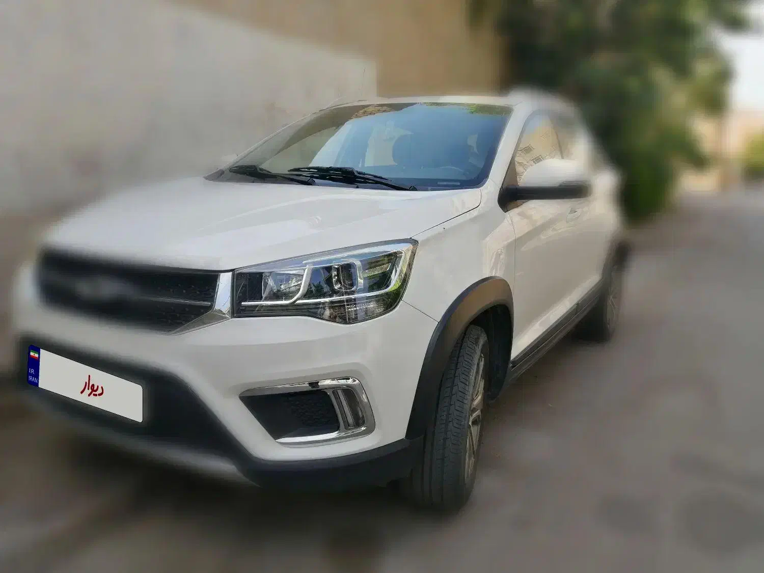 خودرو ام وی ام، X22 آگهی ann_20761250