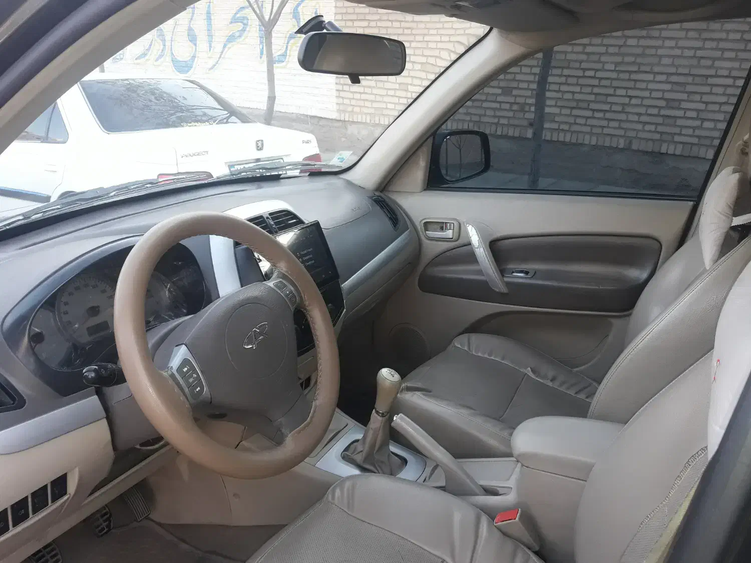 ام وی ام X33 دنده‌ای ساده - 1393