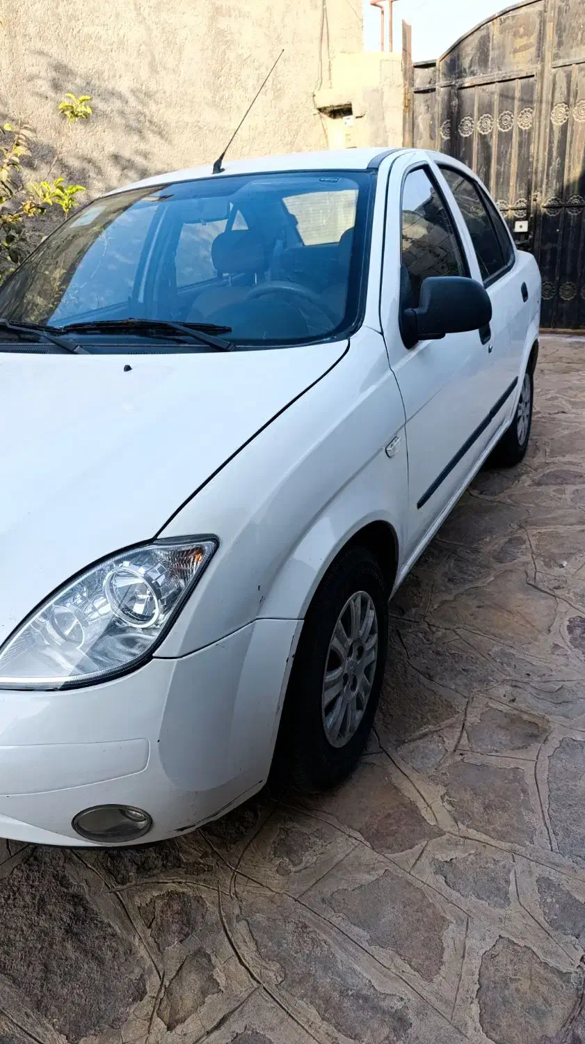 تیبا صندوق دار SX - 1397