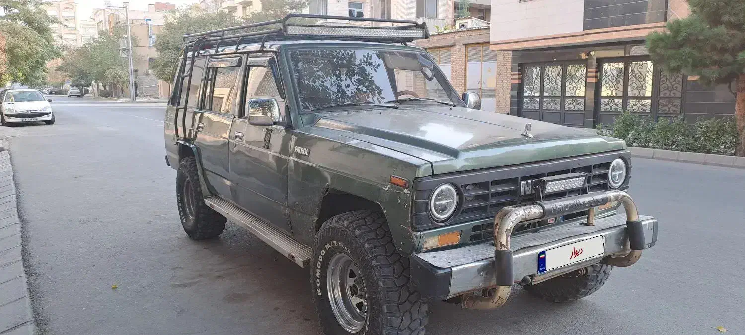 نیسان پاترول چهار درب 6 سیلندر - 1374