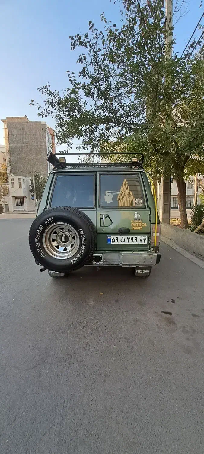 نیسان پاترول چهار درب 6 سیلندر - 1374