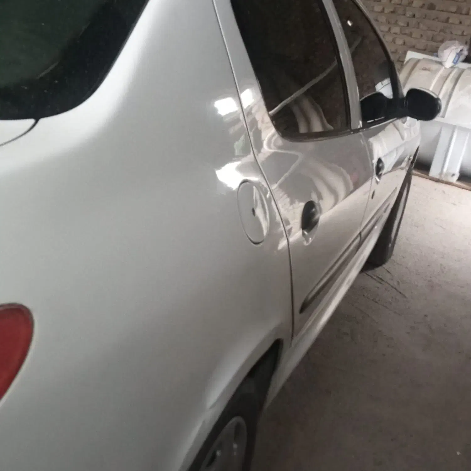 پژو ۲۰۶ صندوق دار v8 - 1390