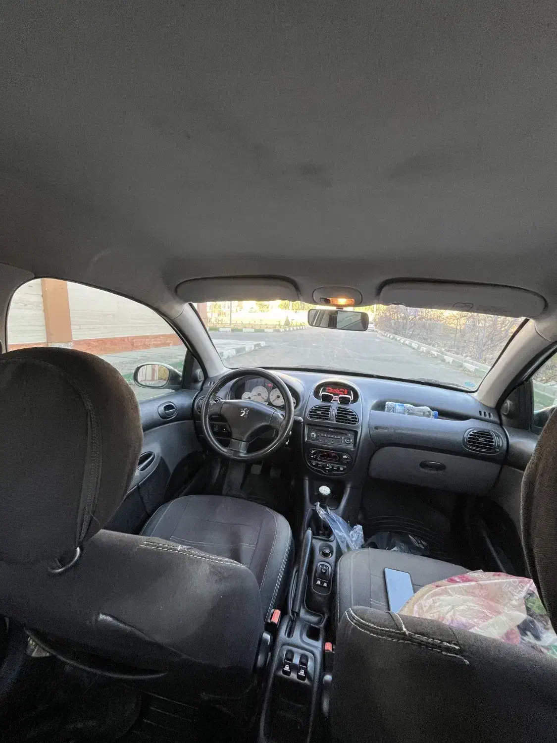 پژو ۲۰۶ صندوق دار v8 - 1394