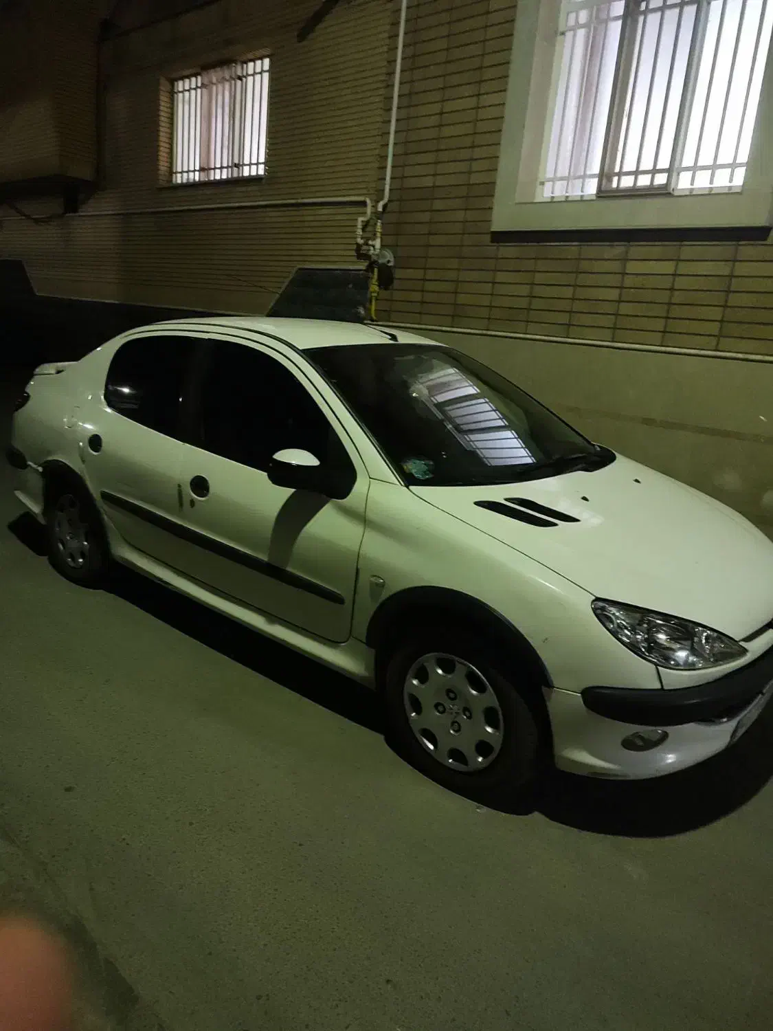پژو ۲۰۶ صندوق دار v8 - 1388
