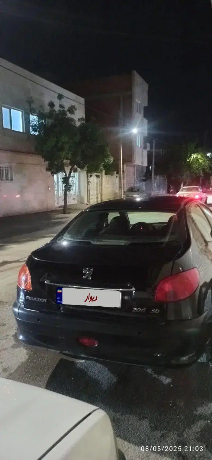 پژو ۲۰۶ صندوق دار v8 - 1393