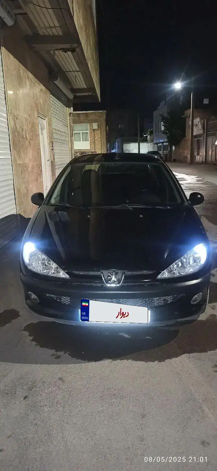 پژو ۲۰۶ صندوق دار v8 - 1393
