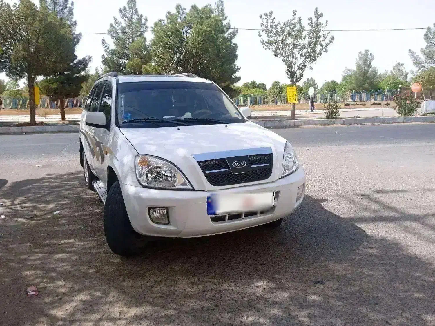 ام وی ام X33 دنده‌ای ساده - 1391