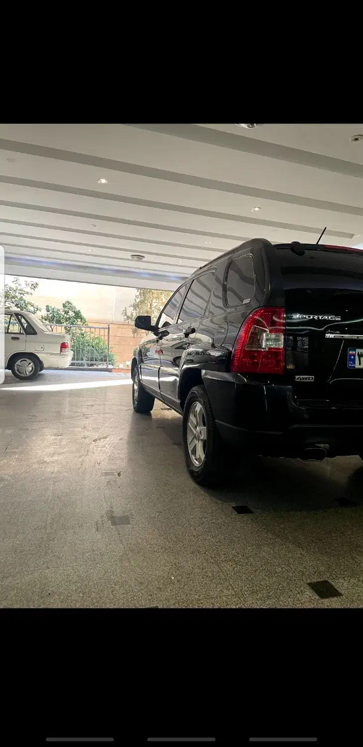 کیا اسپورتیج 6 سیلندر 2700cc - 2010