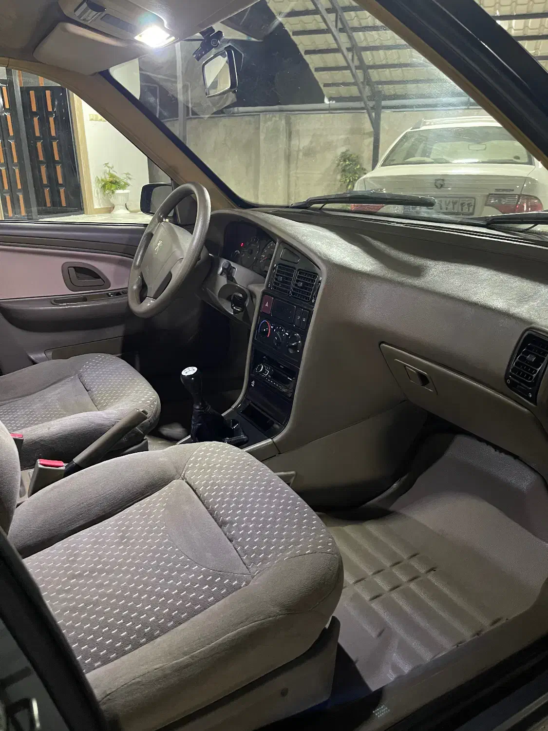 پژو 405 SLX بنزینی TU5 - 1392