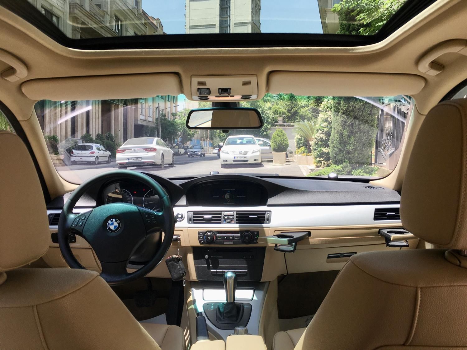 ب ام و سری 3 سدان 320i - 2006