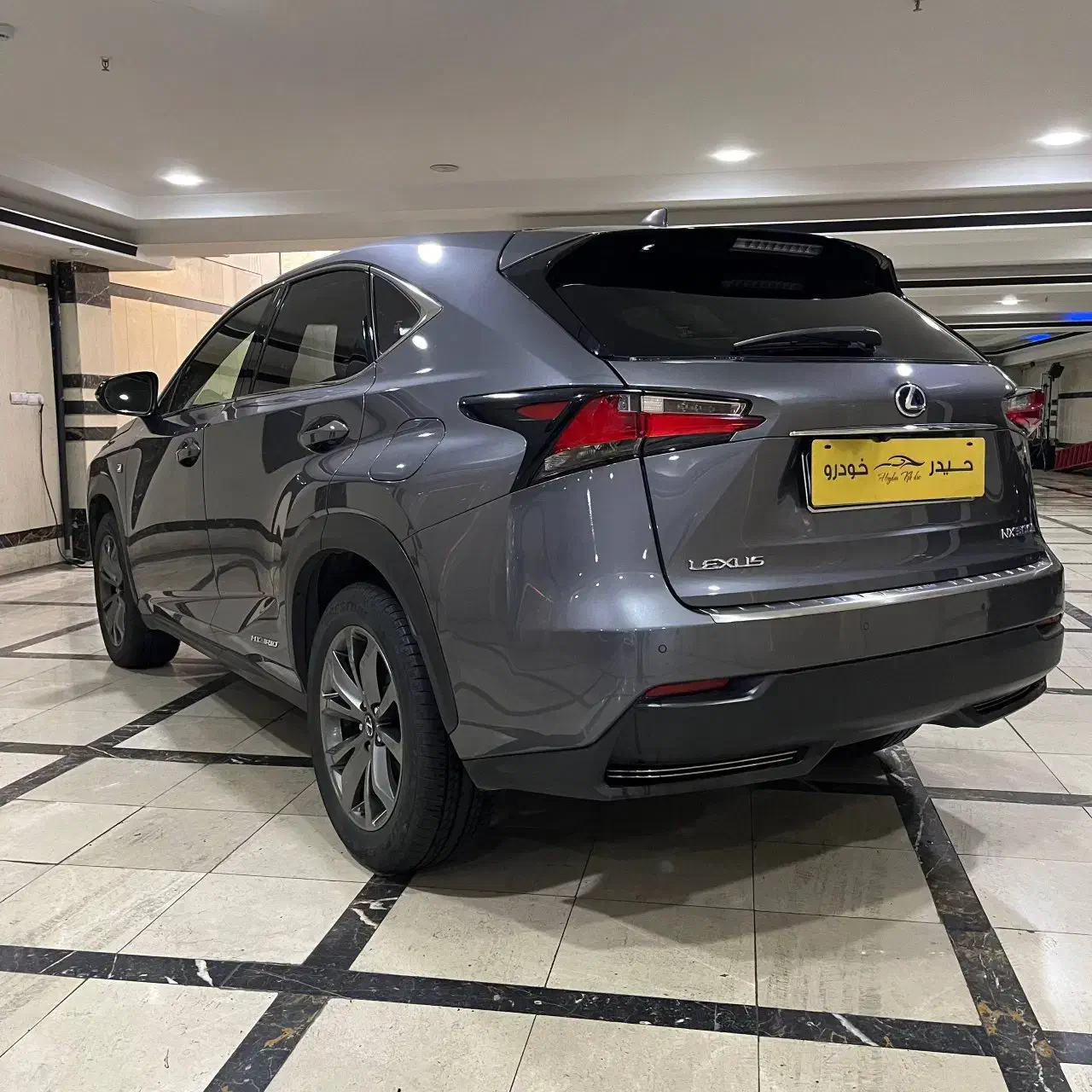لکسوس NX هیبرید 300H Fsport - 2017