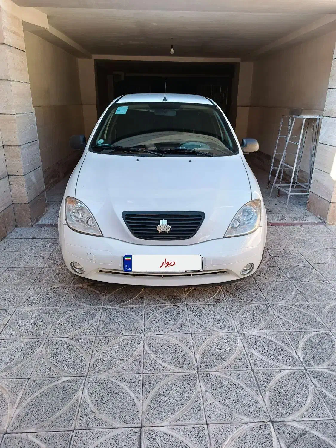 تیبا صندوق دار SX - 1401