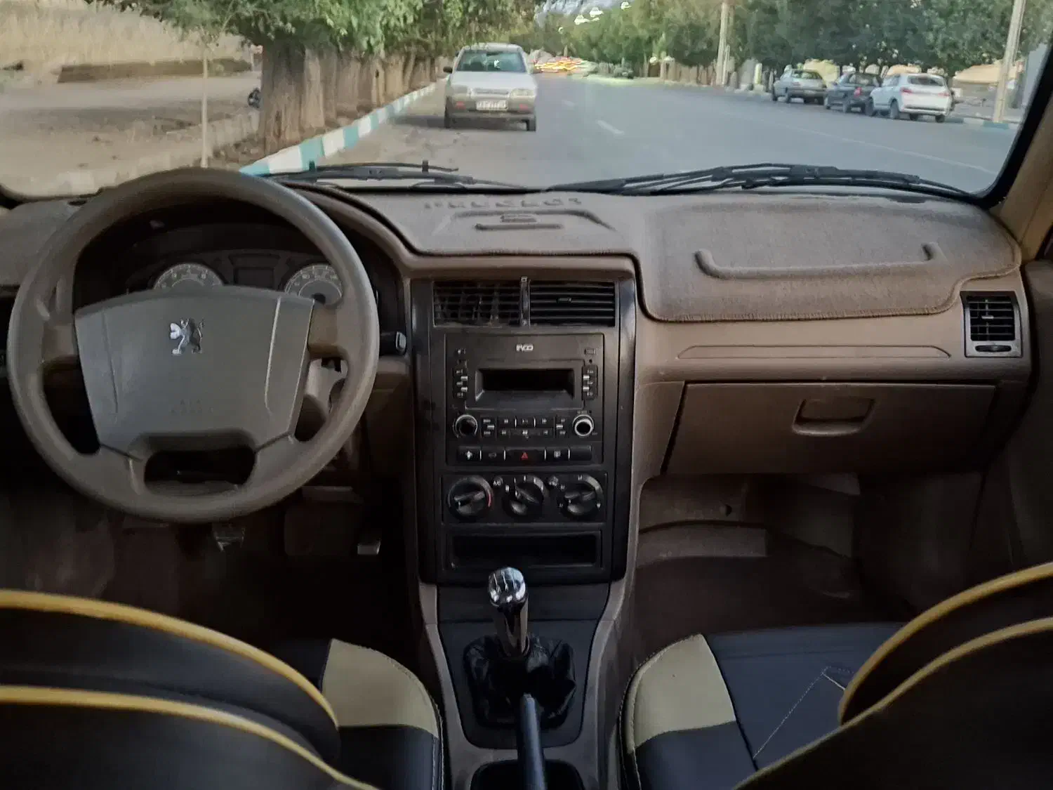 پژو 405 SLX بنزینی TU5 - 1400
