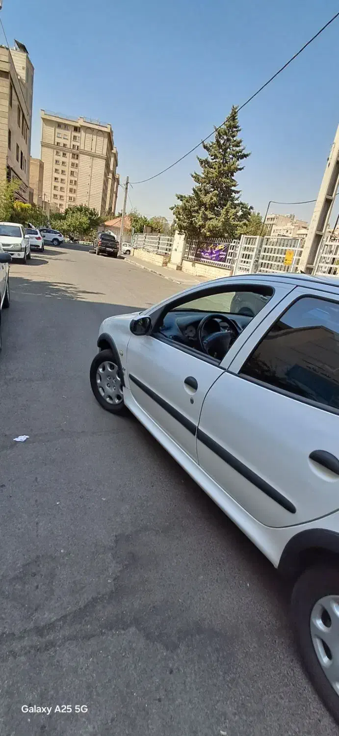 پژو ۲۰۶ صندوق دار v8 - 1398