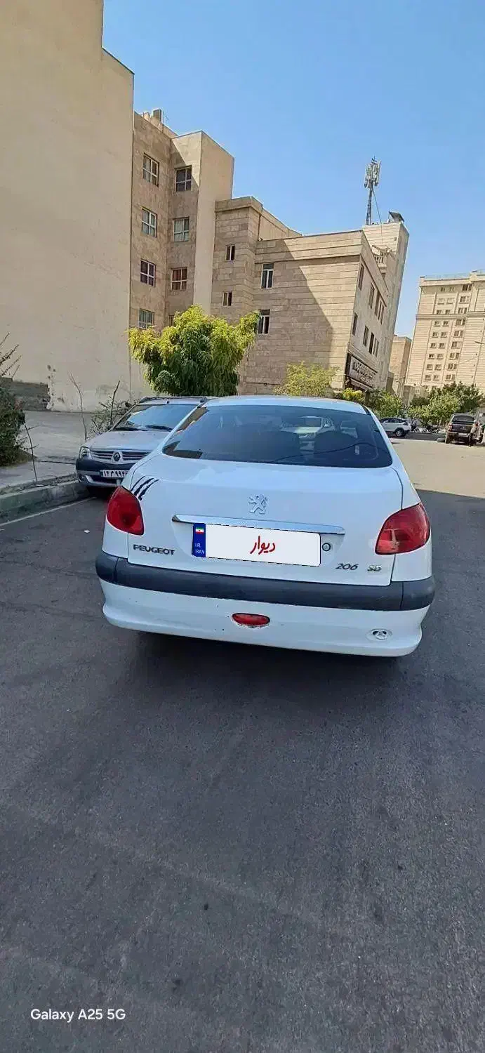 پژو ۲۰۶ صندوق دار v8 - 1398