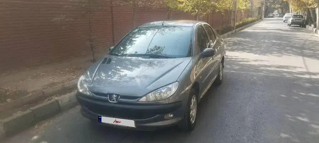 خودرو پژو، ۲۰۶ صندوق دار آگهی ann_20763422