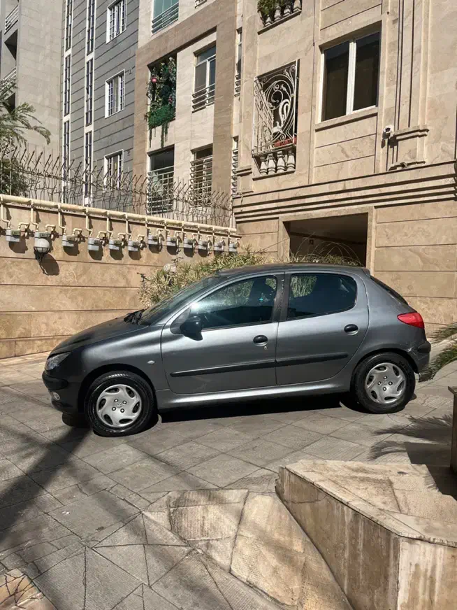 پژو 206 تیپ 3 - 1385