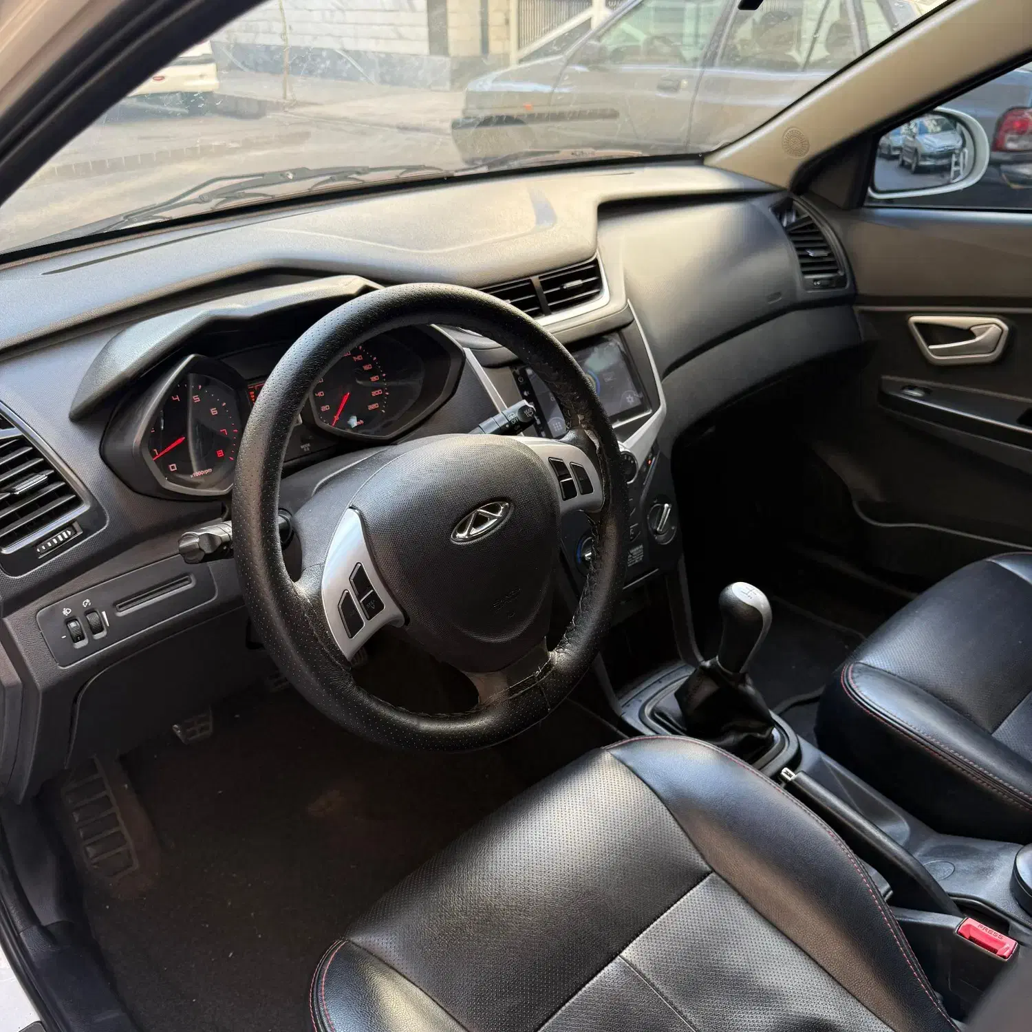 ام وی ام 315 هاچ بک اسپرت اکسلنت - 1395