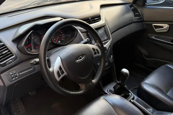 ام وی ام 315 هاچ بک اسپرت لاکچری - 1395