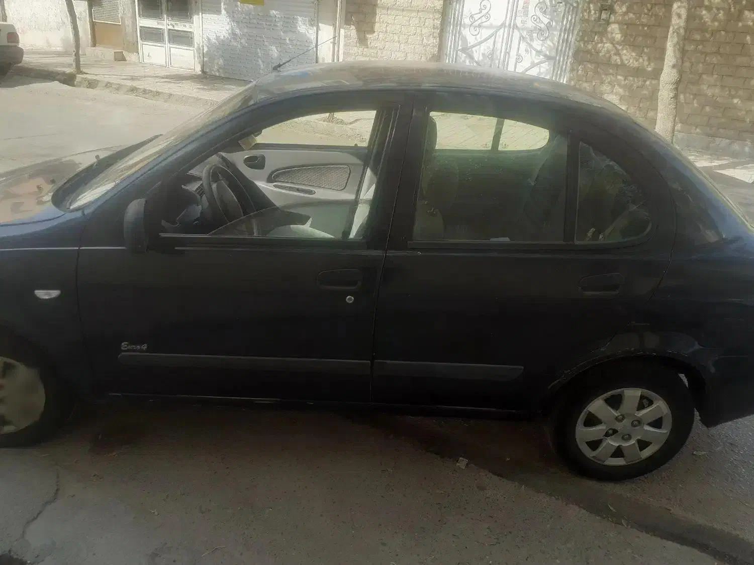 تیبا صندوق دار SX - 1392