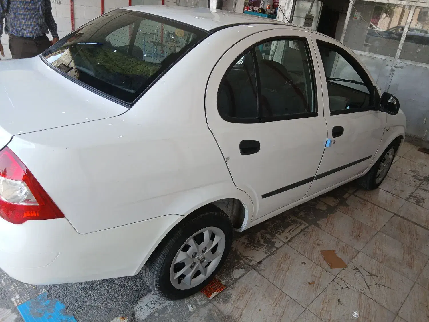 تیبا صندوق دار SX - 1396