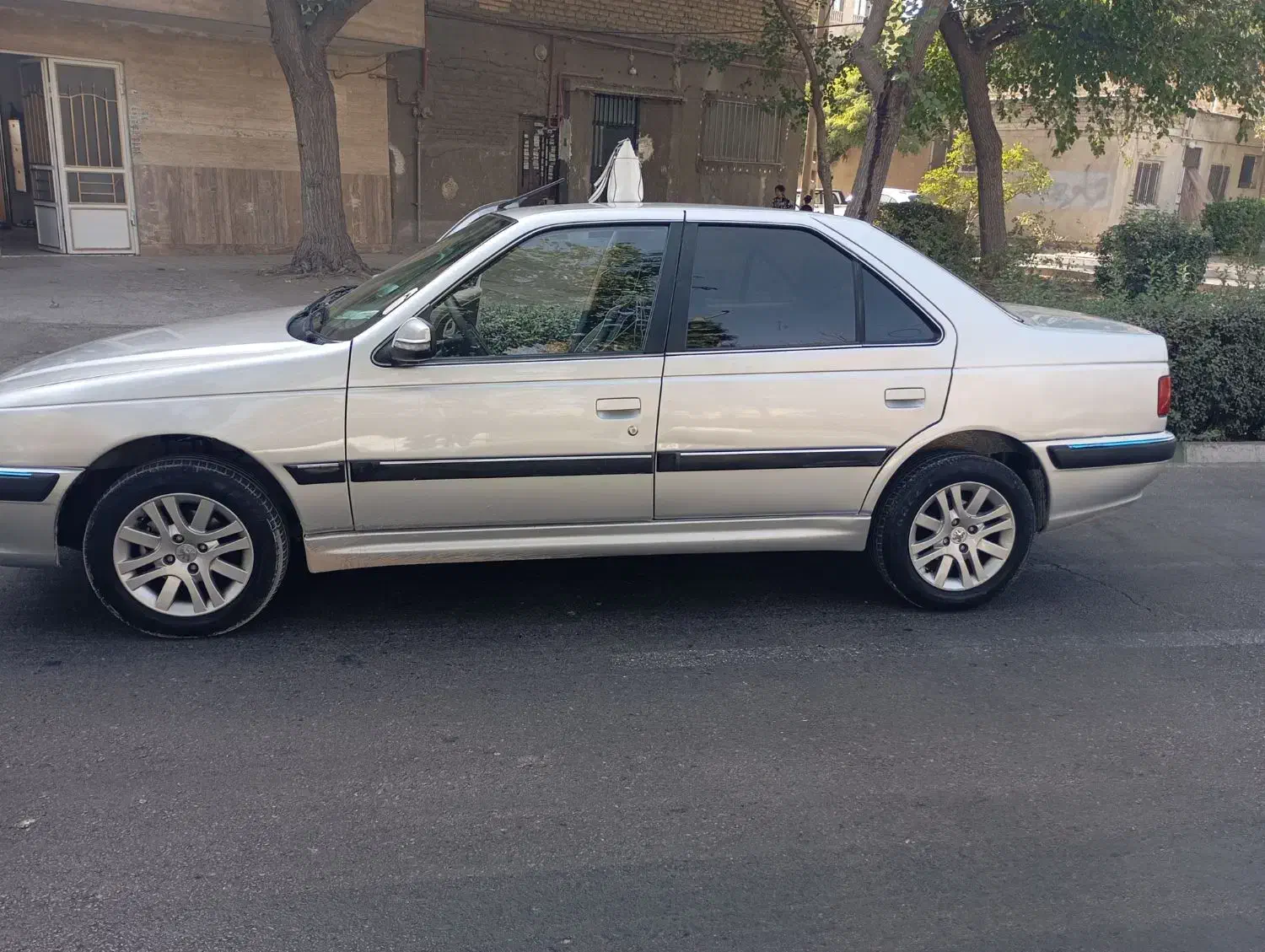 پژو پارس سال - 1402