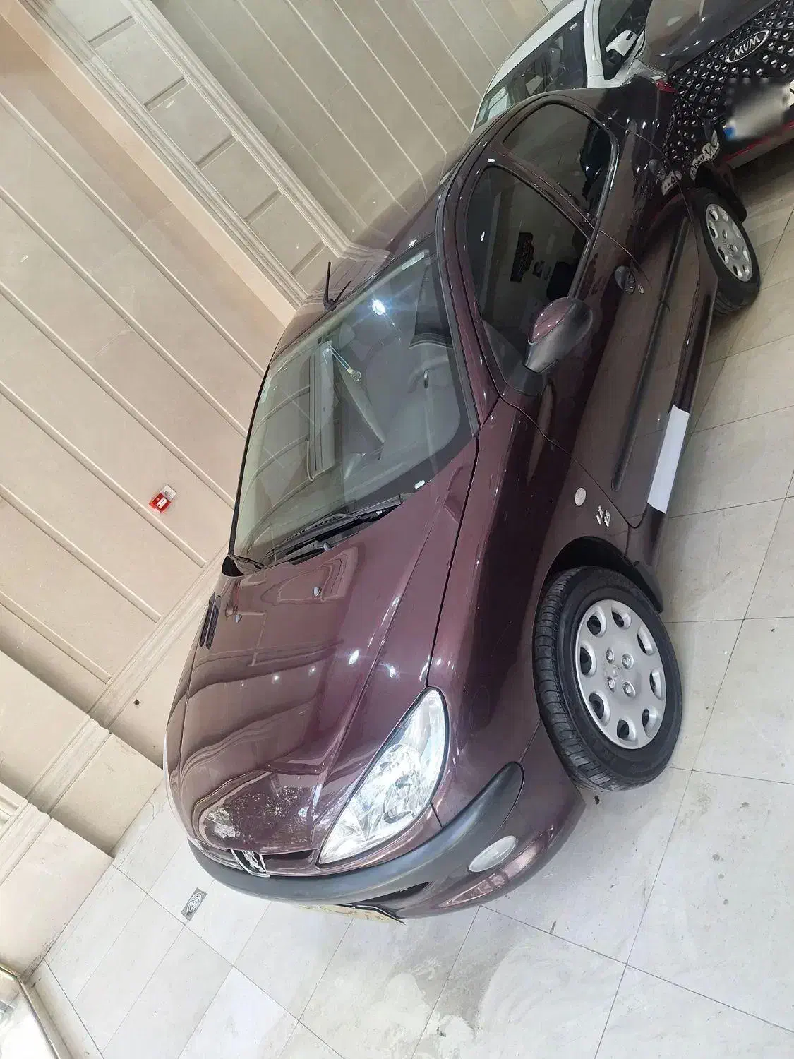 پژو ۲۰۶ صندوق دار v8 - 1395