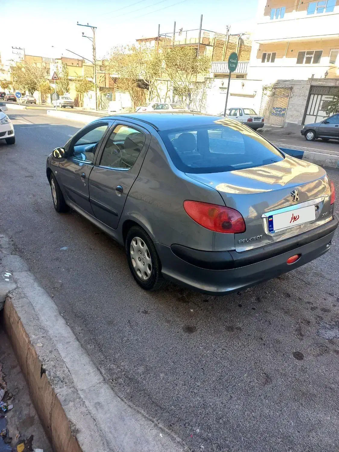 پژو ۲۰۶ صندوق دار v20 - 1387