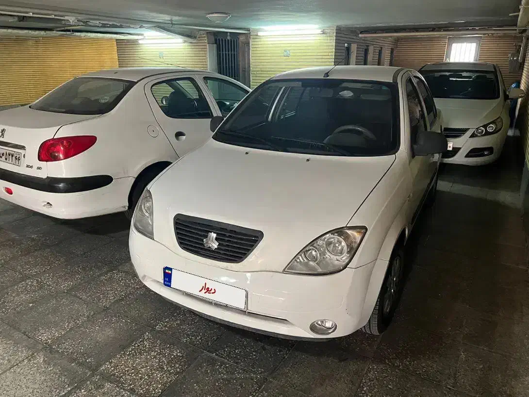 تیبا صندوق دار SX - 1392