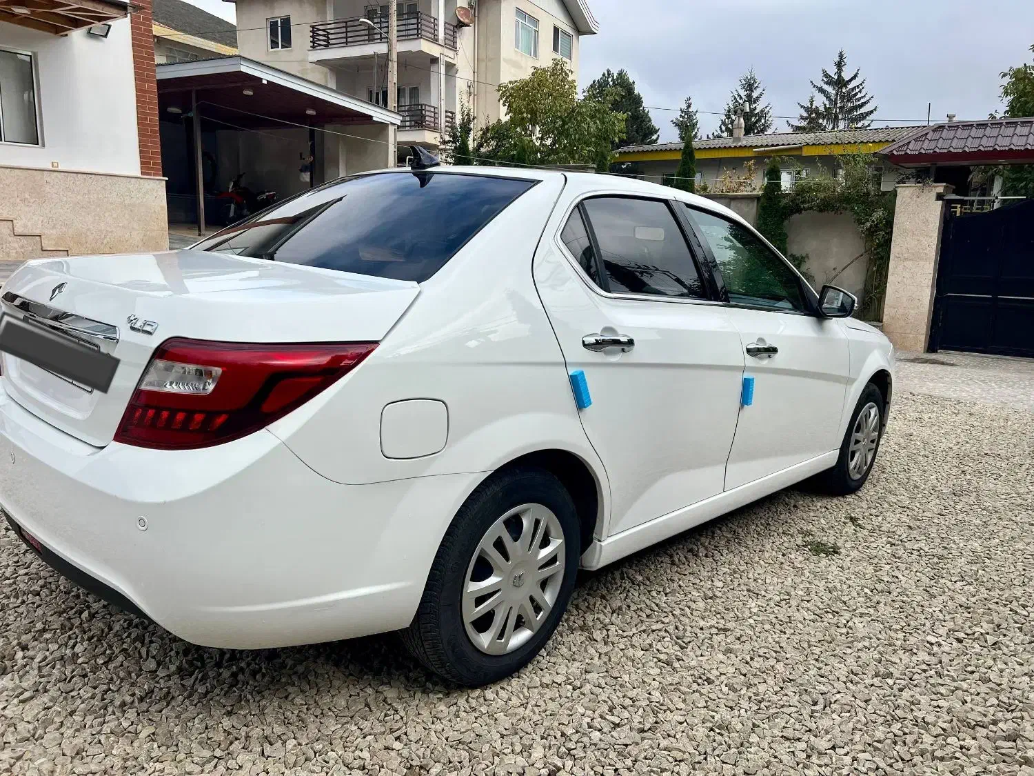 دنا پلاس ۵ دنده EF7 - 1401