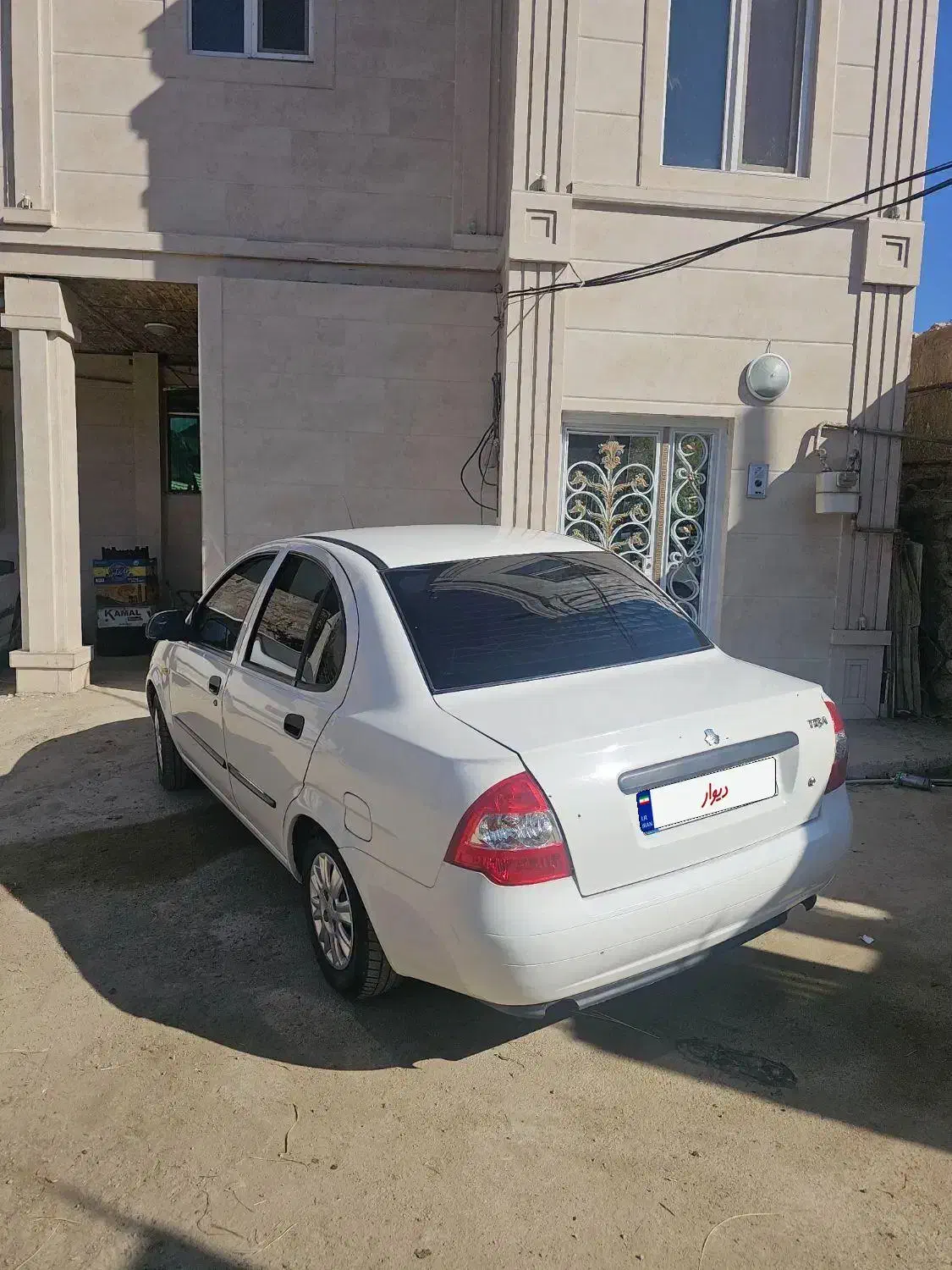 تیبا صندوق دار SX - 1400