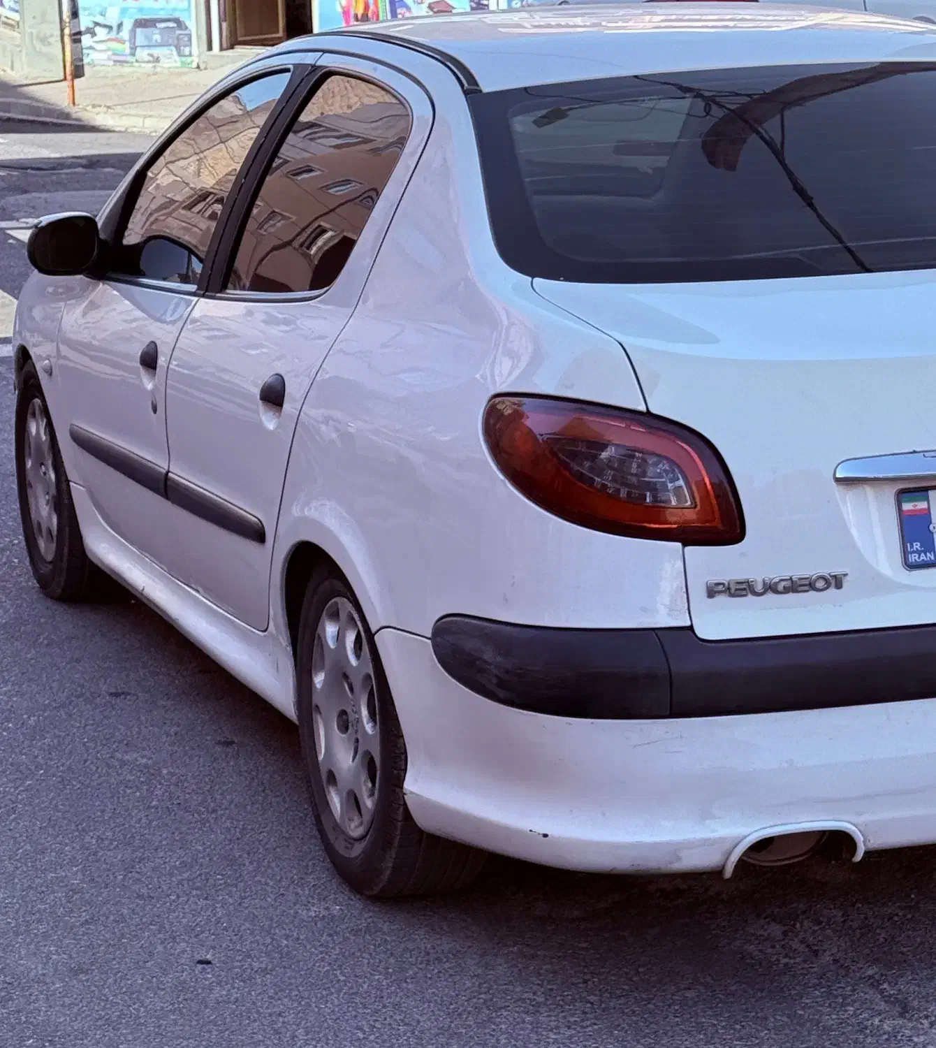 پژو ۲۰۶ صندوق دار v8 - 1388