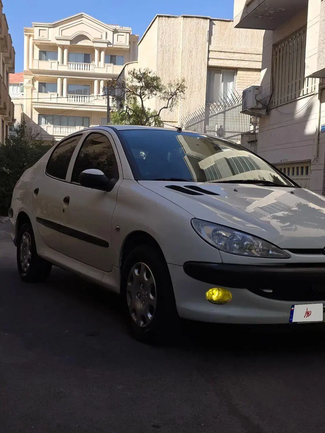 پژو ۲۰۶ صندوق دار v8 - 1395