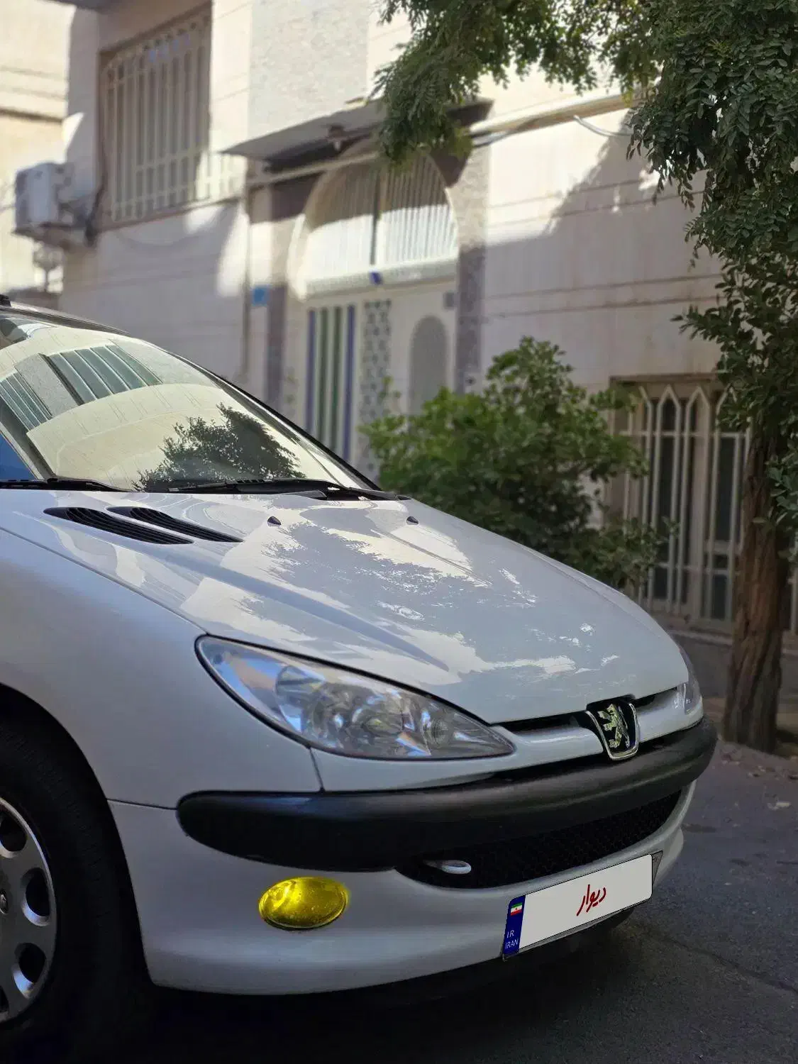 پژو ۲۰۶ صندوق دار v8 - 1395