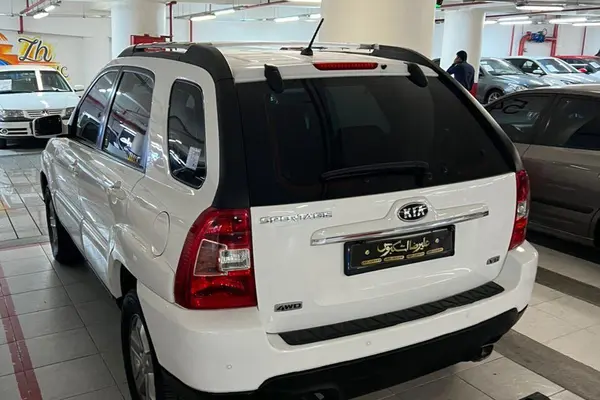 کیا اسپورتیج 6 سیلندر 2700cc - 2010