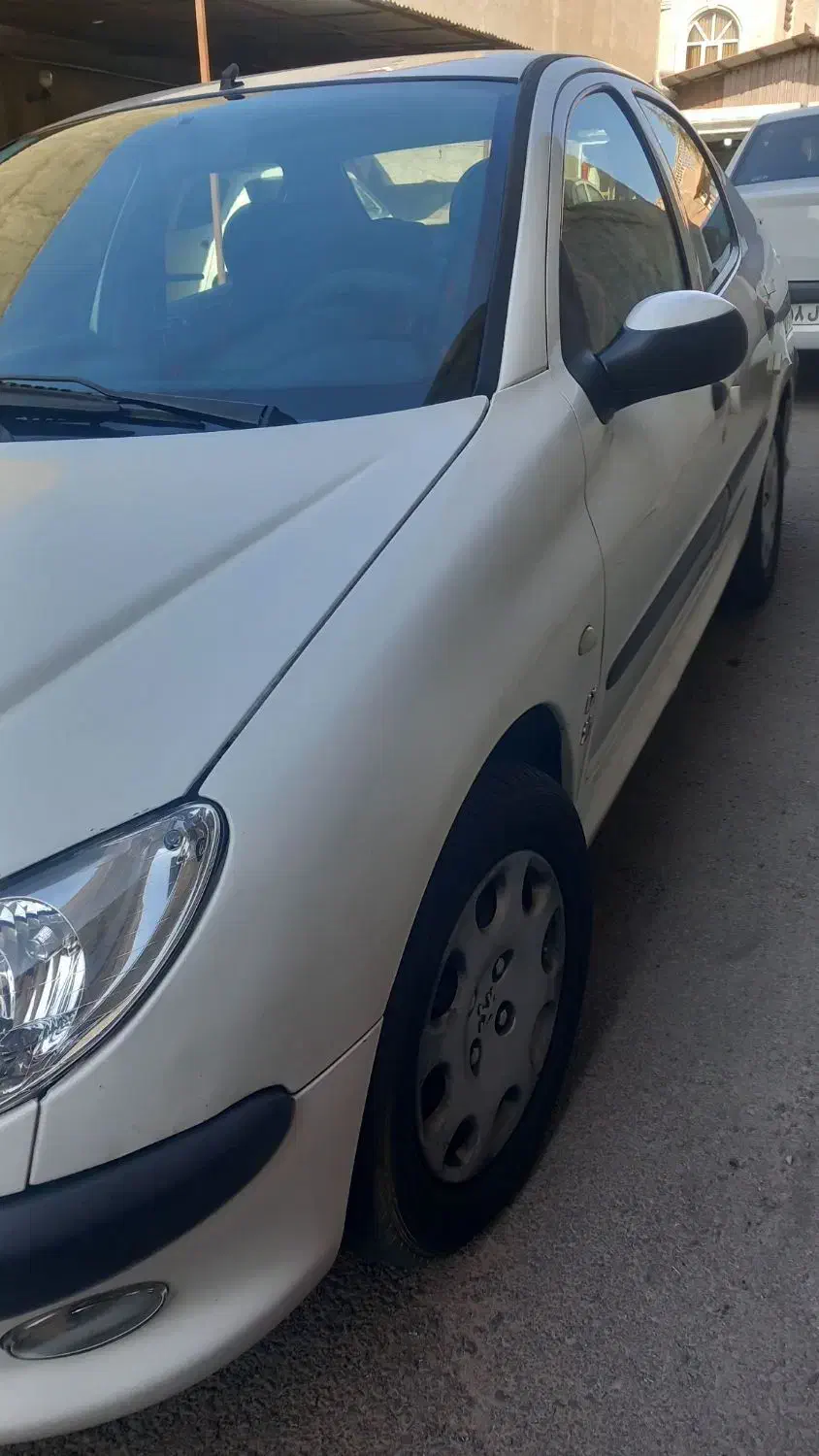 پژو ۲۰۶ صندوق دار v8 - 1396