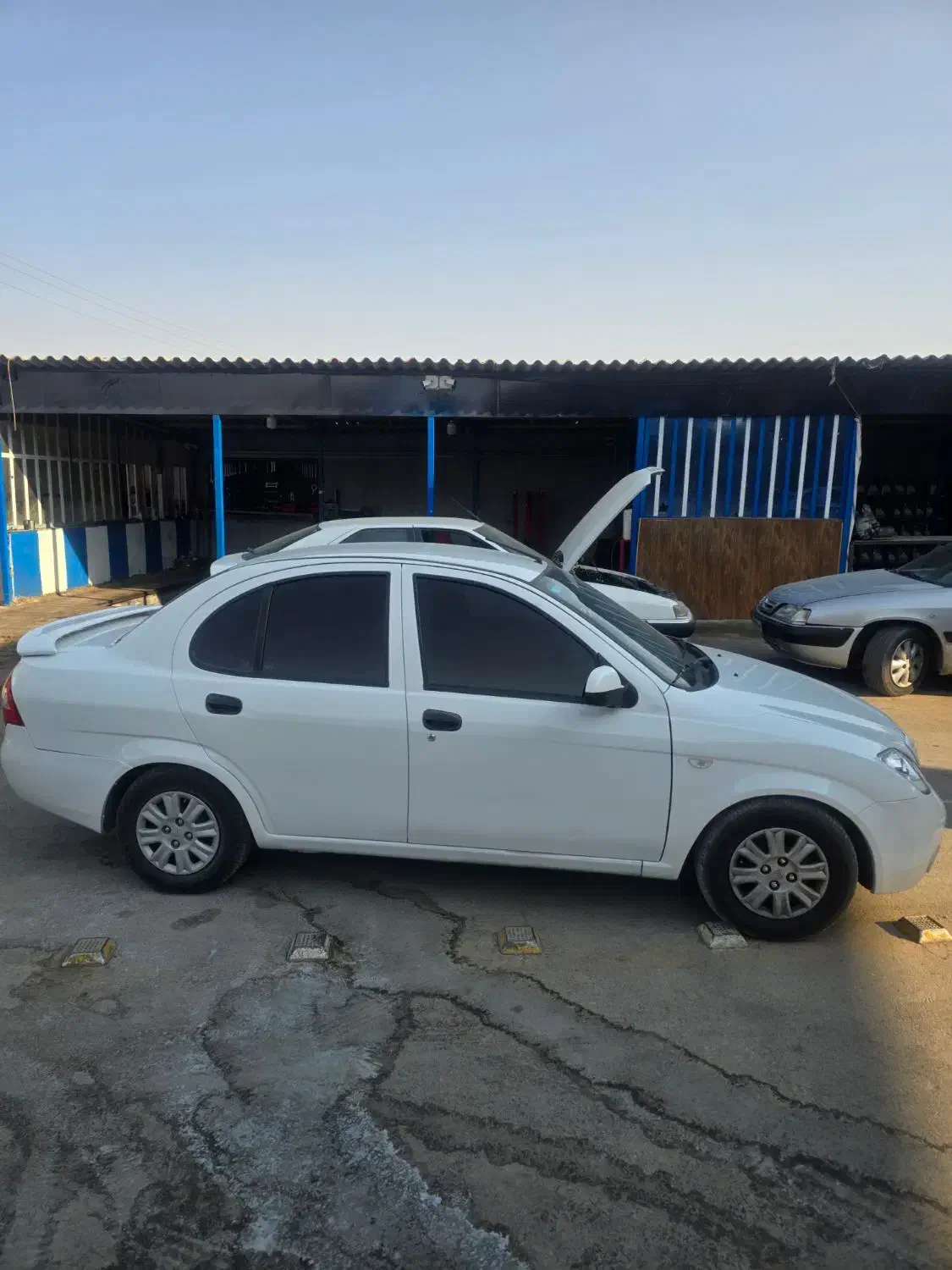 تیبا صندوق دار EX - 1395