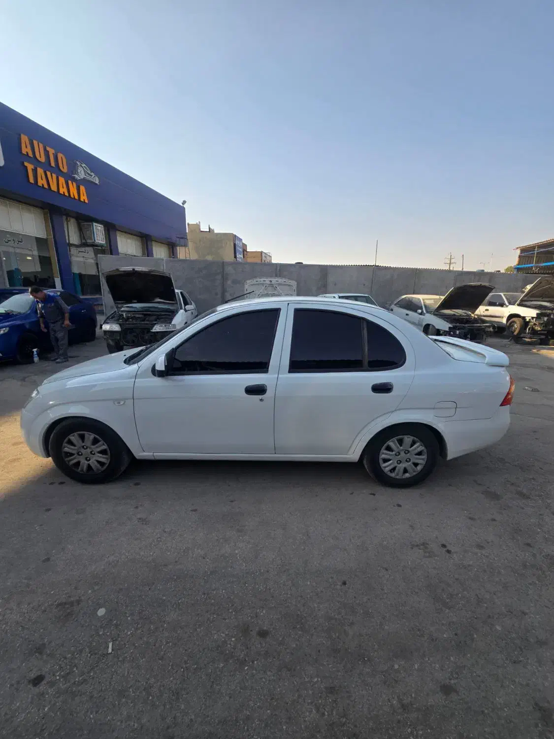 تیبا صندوق دار EX - 1395