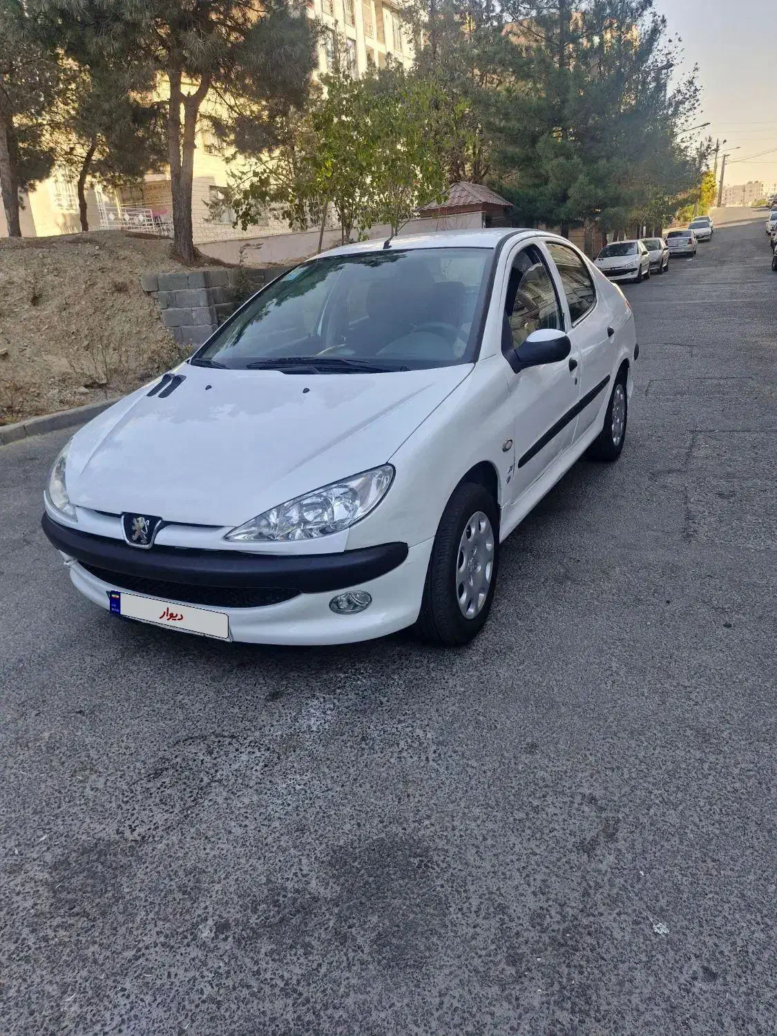 پژو ۲۰۶ صندوق دار v8 - 1394